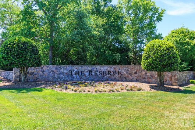 10011 King George Lane, Waxhaw, NC 28173