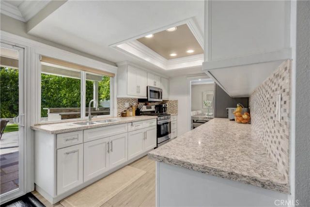 1320 N Van Gogh Circle, Orange, CA 92867