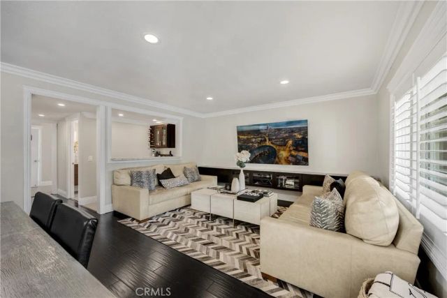 1320 N Van Gogh Circle, Orange, CA 92867