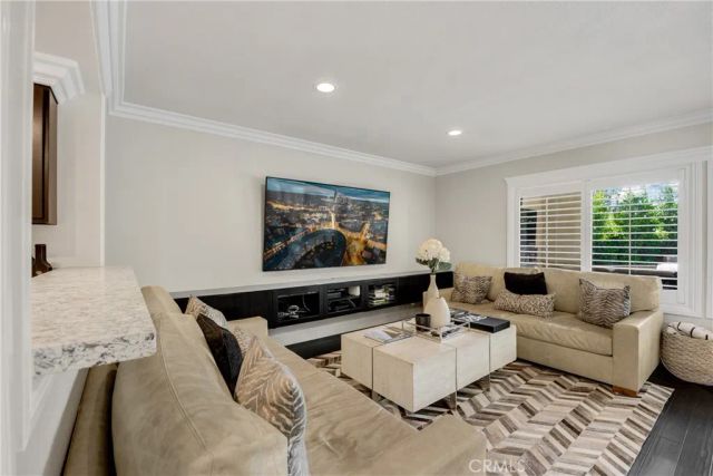 1320 N Van Gogh Circle, Orange, CA 92867