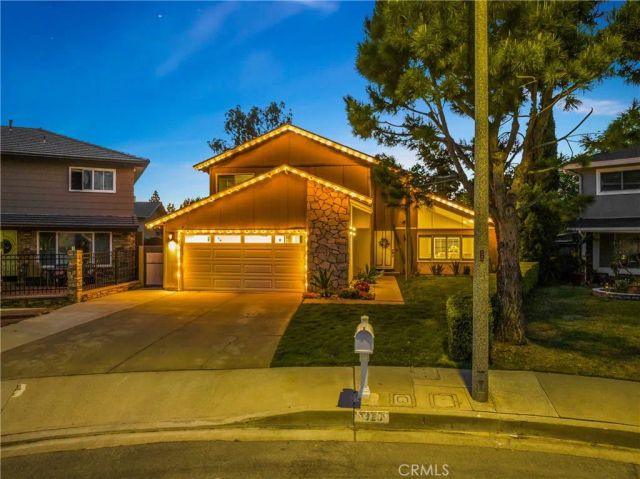 1320 N Van Gogh Circle, Orange, CA 92867