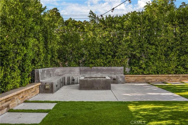 1320 N Van Gogh Circle, Orange, CA 92867