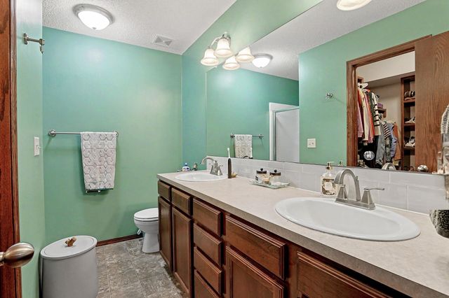 13718 W Autumn Ridge St, Wichita, KS 67235