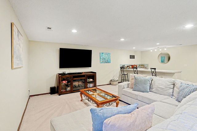 13718 W Autumn Ridge St, Wichita, KS 67235