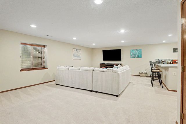 13718 W Autumn Ridge St, Wichita, KS 67235