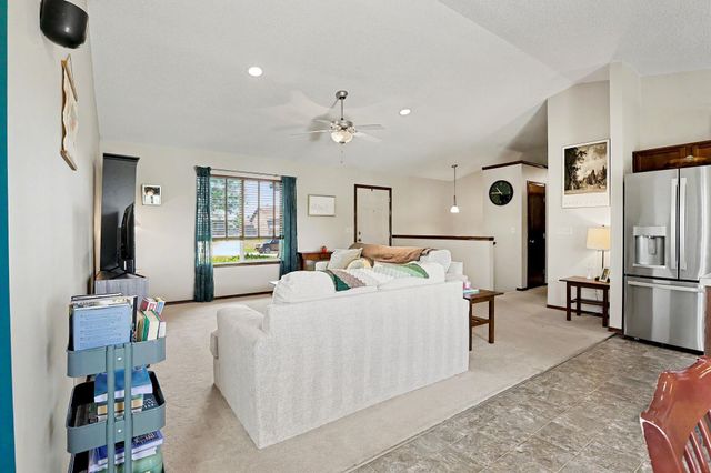 13718 W Autumn Ridge St, Wichita, KS 67235