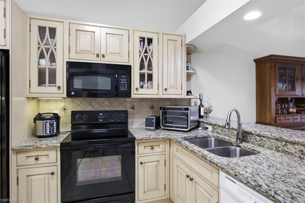 905 New Waterford DR 204, NAPLES, FL 34104 — photo 4