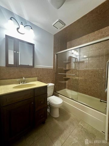 99 Thoreau Drive, Plainsboro, NJ 08536