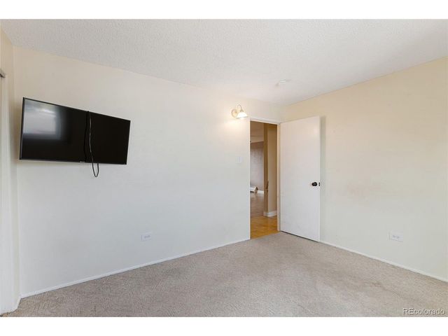 10165 W 25th Ave 103, Lakewood, CO 80215