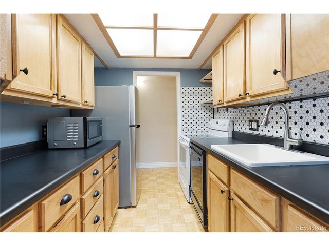 10165 W 25th Ave 103, Lakewood, CO 80215