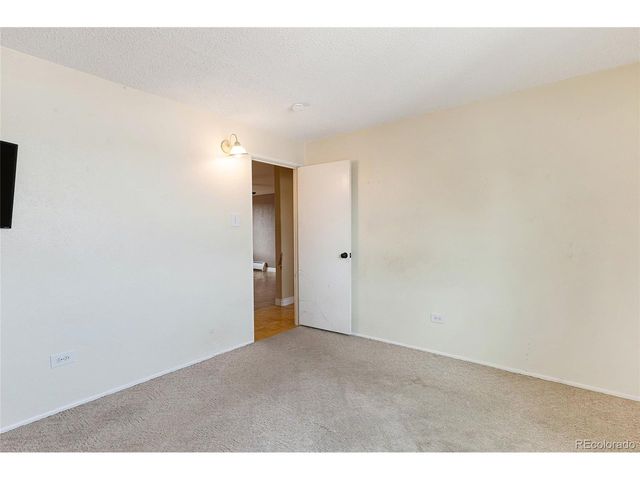10165 W 25th Ave 103, Lakewood, CO 80215