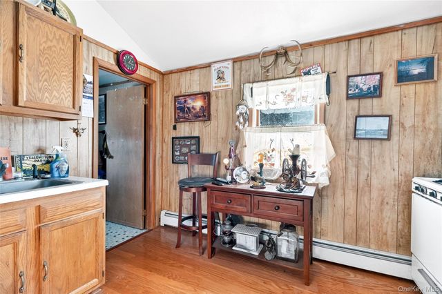 33 E Crossman Avenue, Monroe, NY 10950