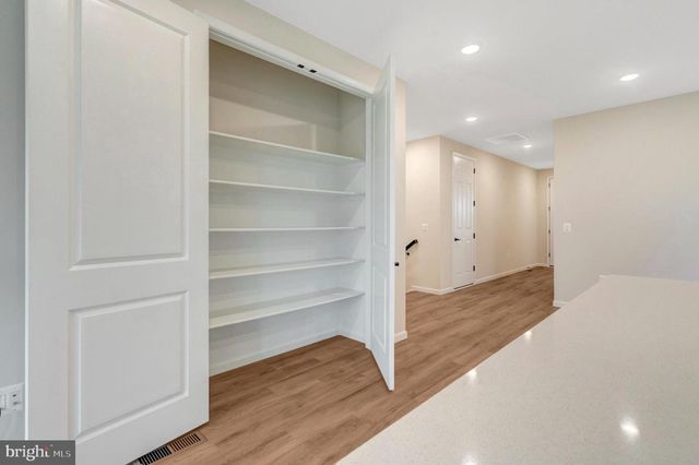 104 MIDSUMMER, Middletown, VA 22645
