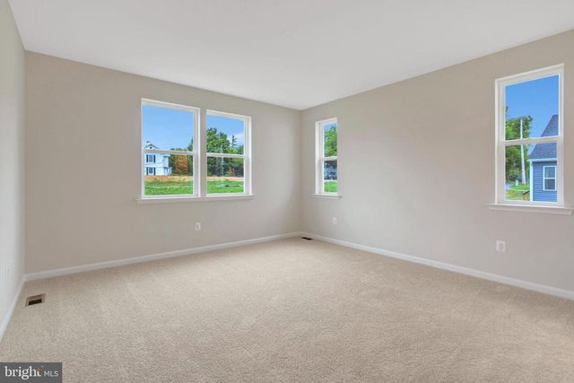 104 MIDSUMMER, Middletown, VA 22645