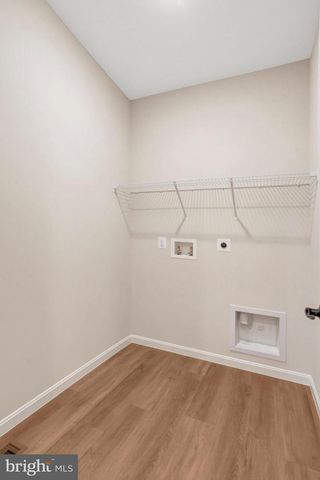 104 MIDSUMMER, Middletown, VA 22645