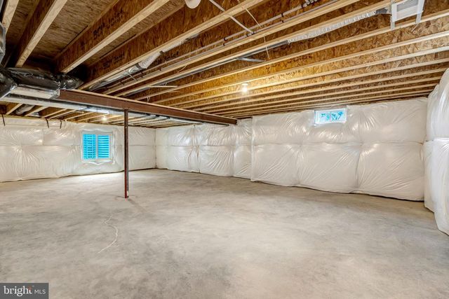 104 MIDSUMMER, Middletown, VA 22645