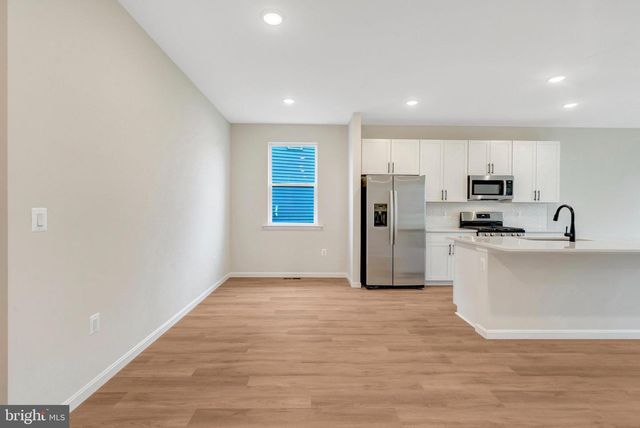 104 MIDSUMMER, Middletown, VA 22645
