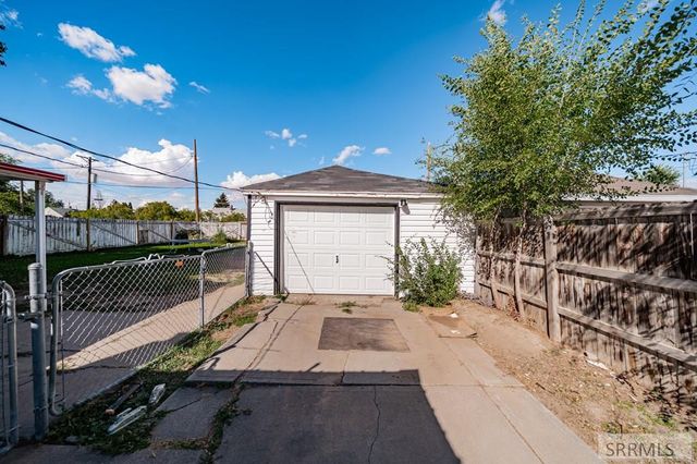 155 E Crowley Street, Idaho Falls, ID 83402