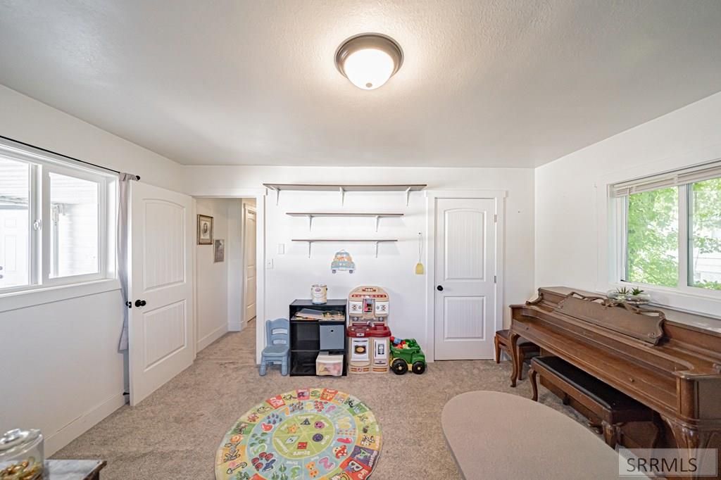 Image 30 of property listing at 155 E Crowley Street, Idaho Falls, ID 83402