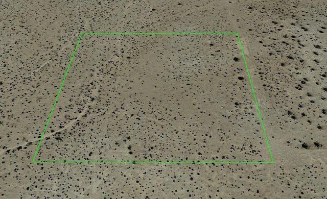 Vic Ave E12 & 215th St E, Lancaster, CA 93535