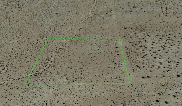 Vic Ave E12 & 215th St E, Lancaster, CA 93535