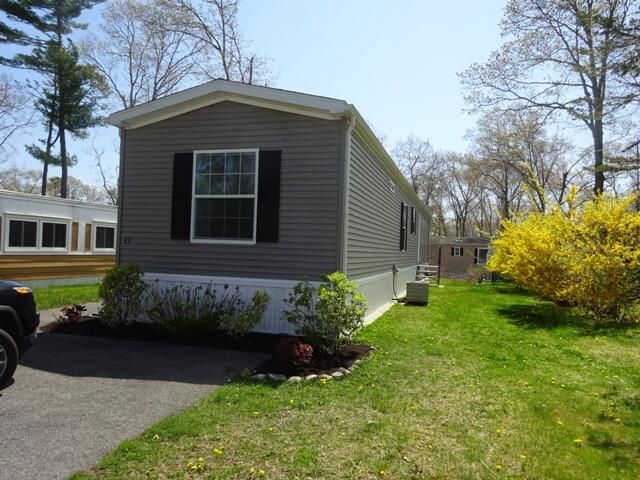 43 Great Hill Drive, West Wareham, MA 02576