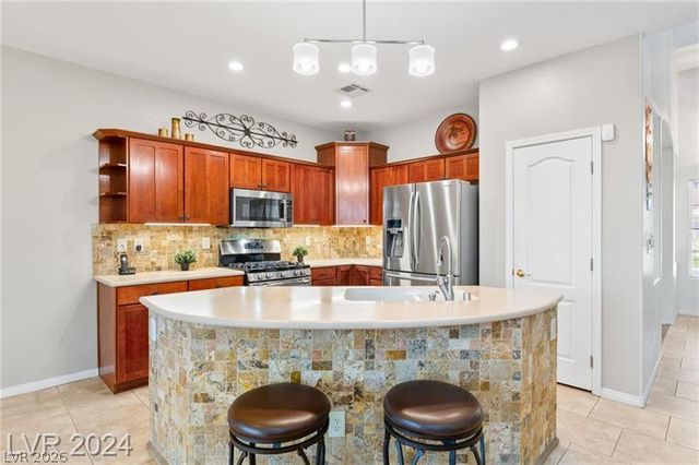 4224 Governors Hill Street, Las Vegas, NV 89129