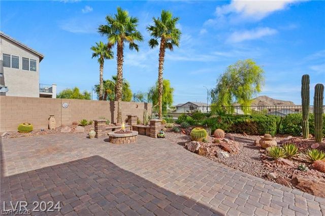 4224 Governors Hill Street, Las Vegas, NV 89129