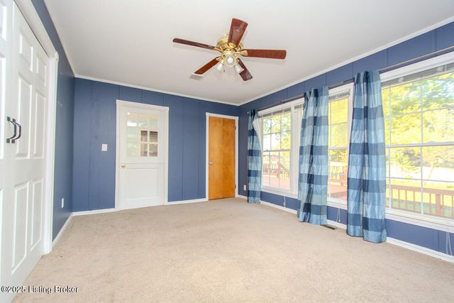 3818 Downing Way Way, Louisville, KY 40218