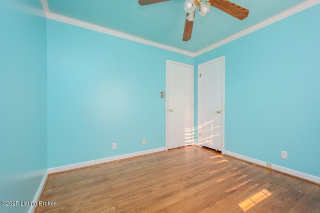 3818 Downing Way Way, Louisville, KY 40218