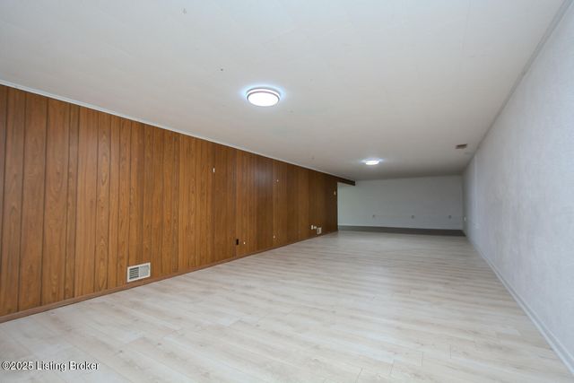 3818 Downing Way Way, Louisville, KY 40218