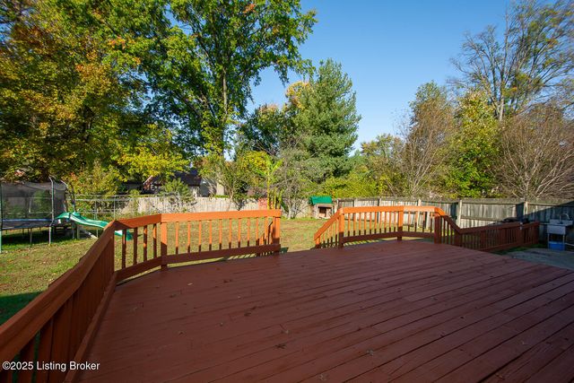 3818 Downing Way Way, Louisville, KY 40218