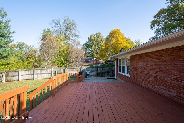 3818 Downing Way Way, Louisville, KY 40218