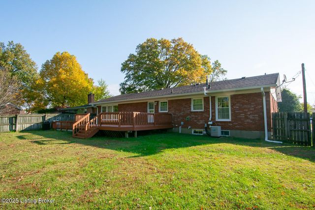 3818 Downing Way Way, Louisville, KY 40218