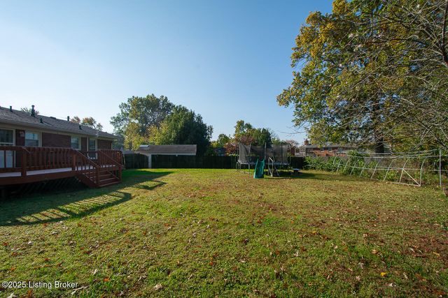 3818 Downing Way Way, Louisville, KY 40218