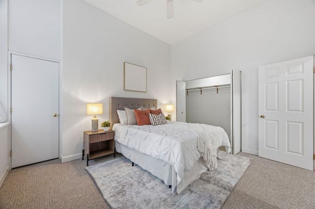 48 Forest St 104, Medford, MA 02155