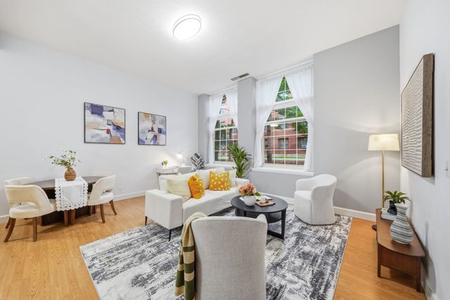 48 Forest St 104, Medford, MA 02155
