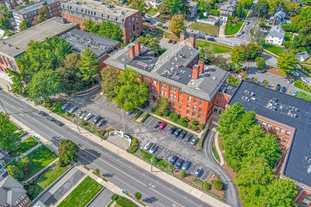 48 Forest St 104, Medford, MA 02155