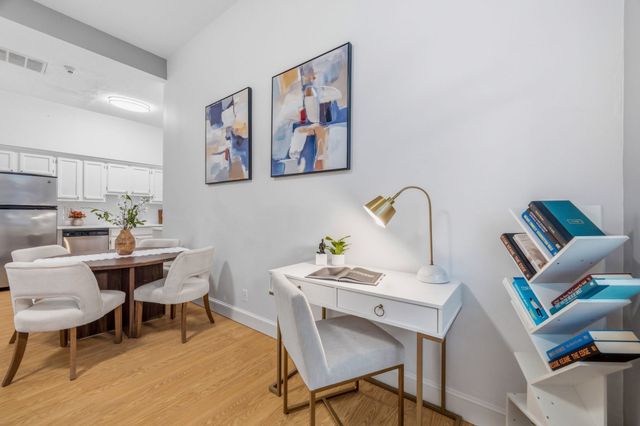 48 Forest St 104, Medford, MA 02155
