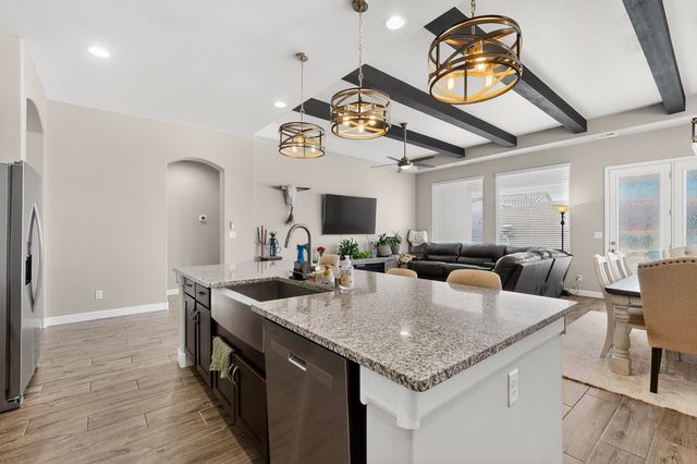 5204 Bullseye Road NE, Rio Rancho, NM 87144