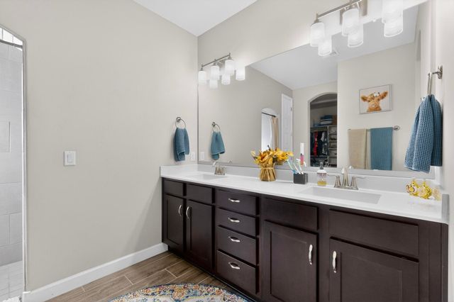 5204 Bullseye Road NE, Rio Rancho, NM 87144