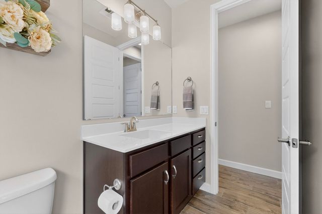 5204 Bullseye Road NE, Rio Rancho, NM 87144