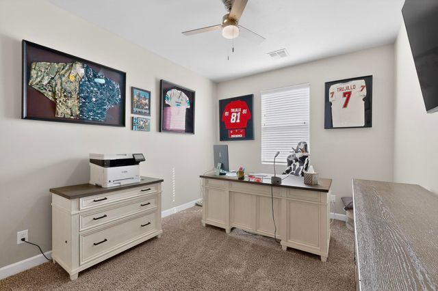 5204 Bullseye Road NE, Rio Rancho, NM 87144