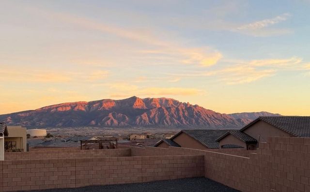 5204 Bullseye Road NE, Rio Rancho, NM 87144
