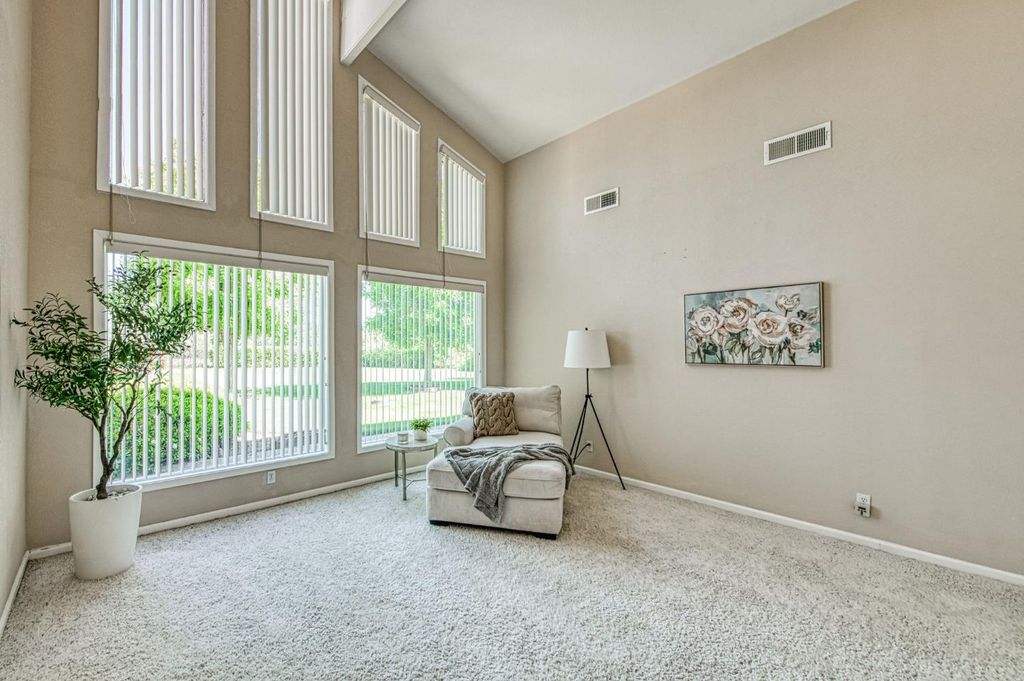 Image 14 of property listing at 12235 N Willow Avenue, Clovis, CA 93619