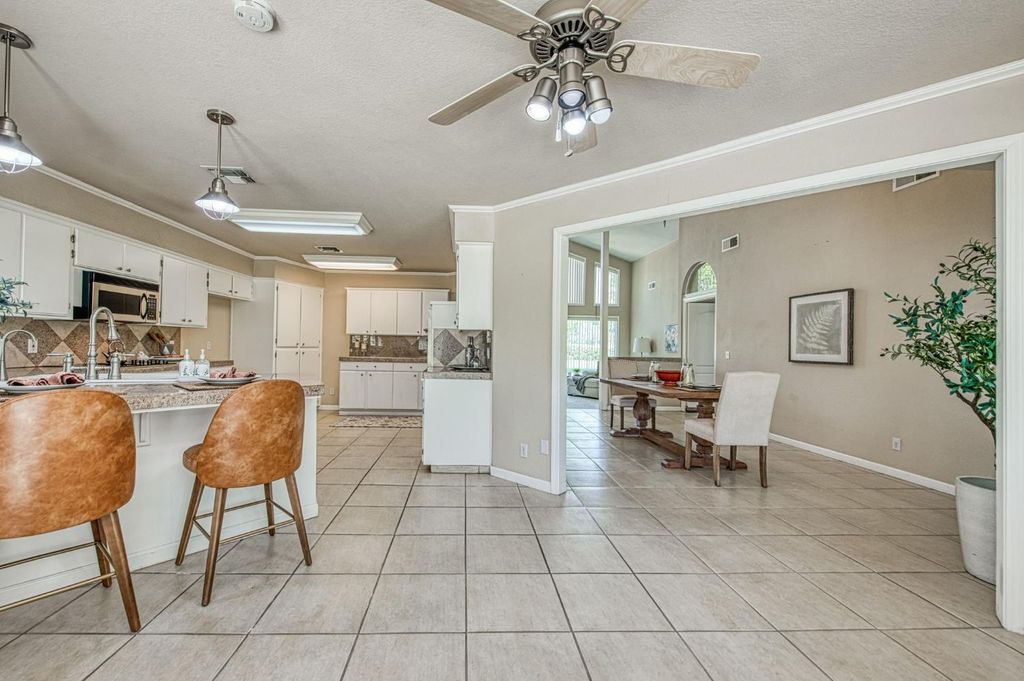 Image 25 of property listing at 12235 N Willow Avenue, Clovis, CA 93619