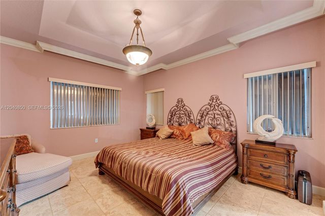 22548 SW 102nd Path, Cutler Bay, FL 33190