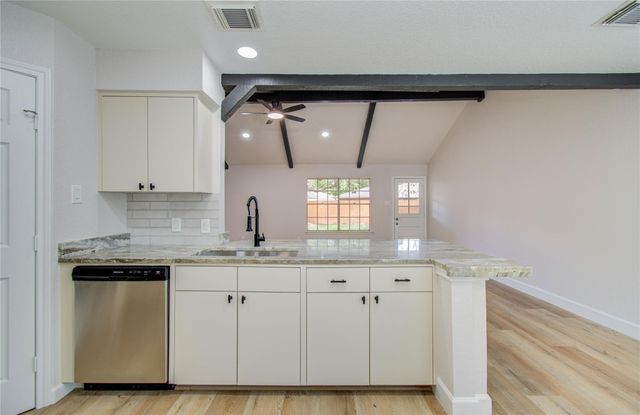 7026 Hidden Arbor Lane, Houston, TX 77040