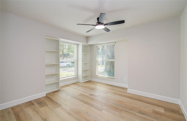7026 Hidden Arbor Lane, Houston, TX 77040