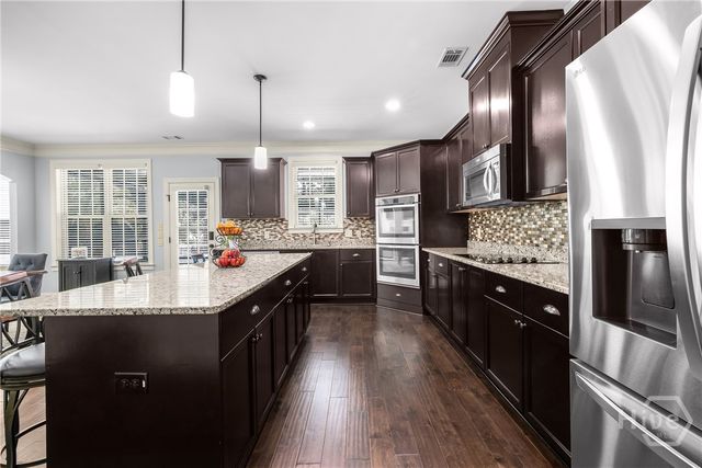 137 Saddleclub Way, Guyton, GA 31312